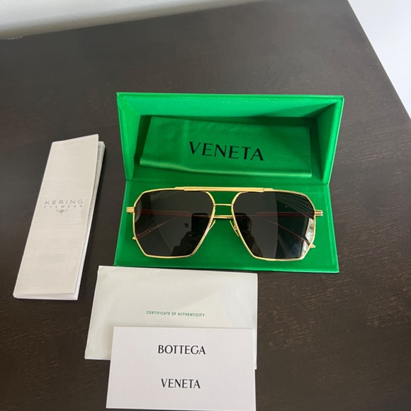 BOTTEGA VENETA sunglasses main image 5